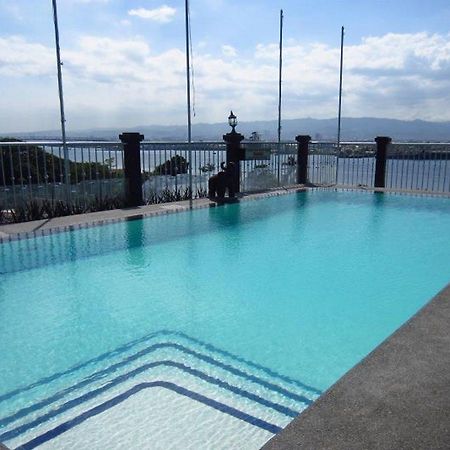 Hotel Cesario 麦克坦 外观 照片