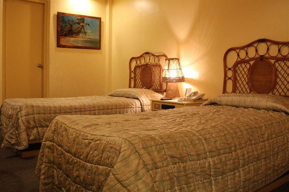 Hotel Cesario 麦克坦 外观 照片