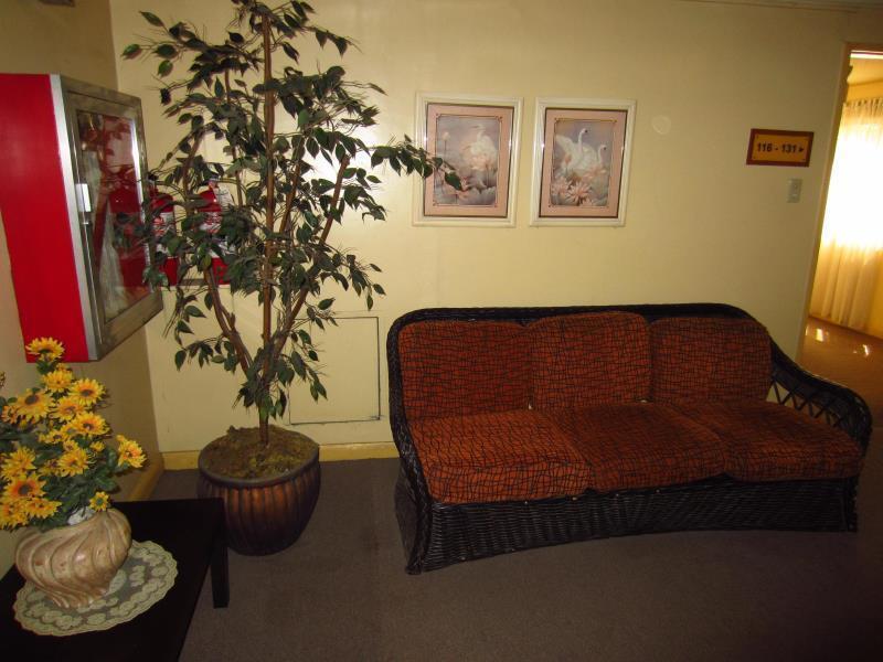 Hotel Cesario 麦克坦 外观 照片